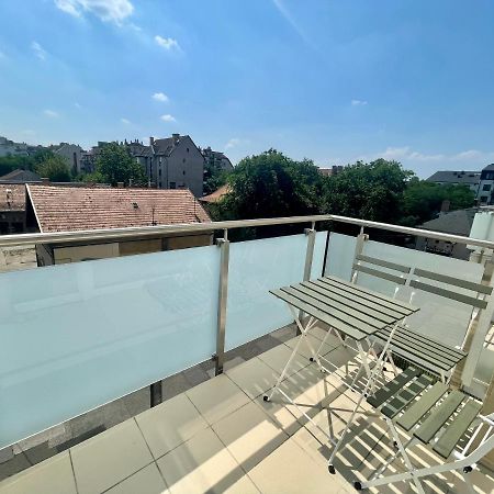 B146 Design Lux Apartments Budapest Luaran gambar