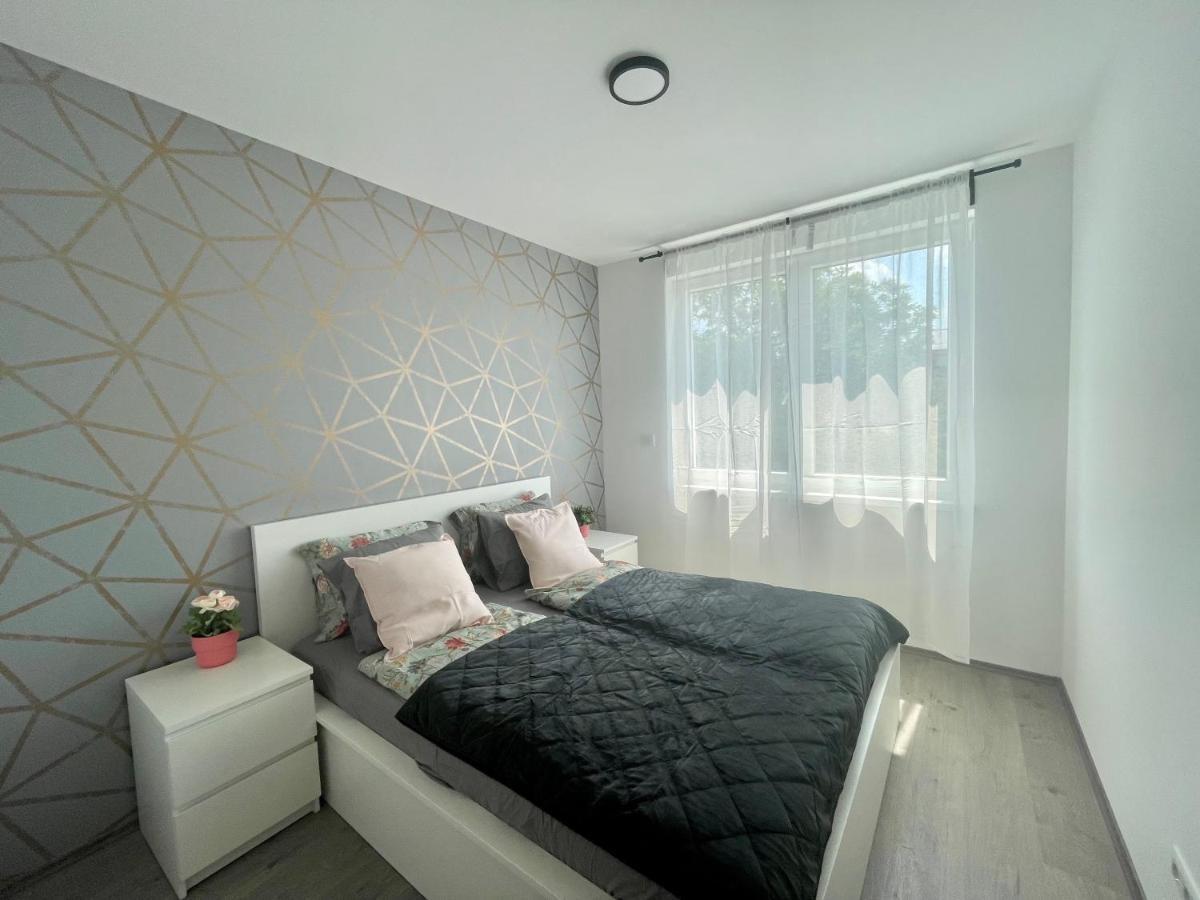 B146 Design Lux Apartments Budapest Luaran gambar