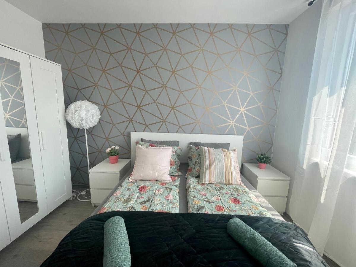 B146 Design Lux Apartments Budapest Luaran gambar